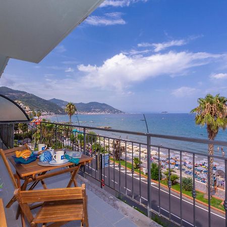Laigueglia Beach - Happy Rentals Екстериор снимка